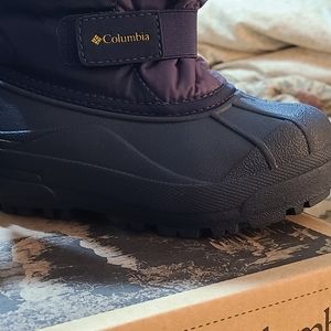 Columbia snow boots
